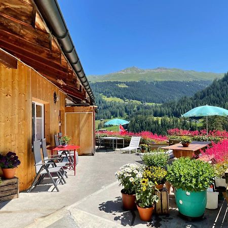Bnb Guesthouse Lusi Frauenkirch Exterior foto