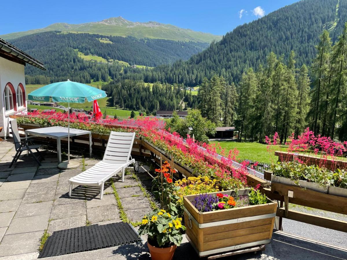 Bnb Guesthouse Lusi Frauenkirch Exterior foto